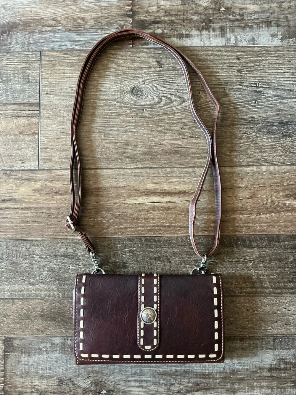 Ariat Dark Brown Leather Crossbody Wallet with Cream Stitching
